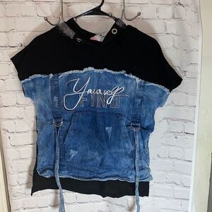 Signet Blue Jean Top 